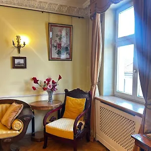 Royal Apartment